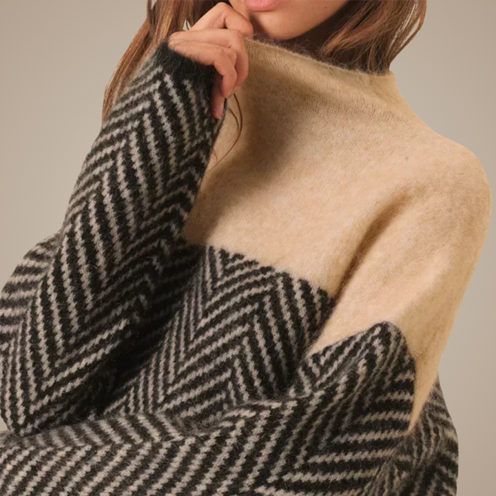 The Isabelle Turtleneck